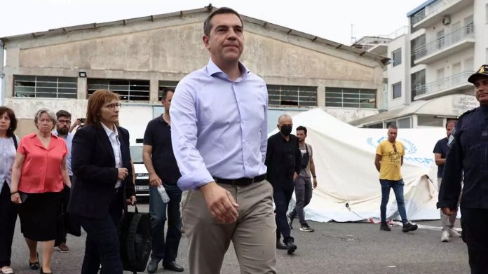 Τσίπρας στο Euractiv: «Υποκρισία να μετράμε εκατοντάδες νεκρούς» Τσίπρας στο Euractiv: «Υποκρισία να μετράμε εκατοντάδες νεκρούς»