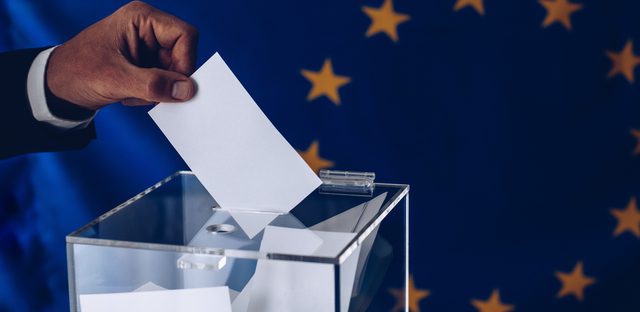 Tο Ευρωπαϊκό Κοινοβούλιο ζητεί έκτακτα μέτρα για τις εκλογές του 2024 Tο Ευρωπαϊκό Κοινοβούλιο ζητεί έκτακτα μέτρα για τις εκλογές του 2024
