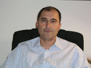 <img src="Παναγιώτης-Νάστου-Επίκουρος-Καθηγητής-του-Τμήματος-Μαθηματικών-του-Πανεπιστημίου-Αιγαίου.jpg" alt="νέο-εκπαιδευτικό-πρόγραμμα">