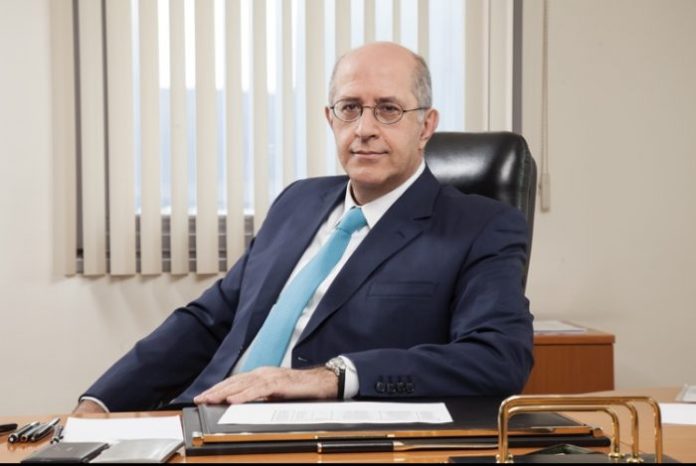 Σπύρος Θεοδωρόπουλος στην Οικονομική Επιθεώρηση: Στην Ελλάδα η αστική τάξη δεν έπαιξε τον ρόλο της Σπύρος Θεοδωρόπουλος στην Οικονομική Επιθεώρηση: Στην Ελλάδα η αστική τάξη δεν έπαιξε τον ρόλο της