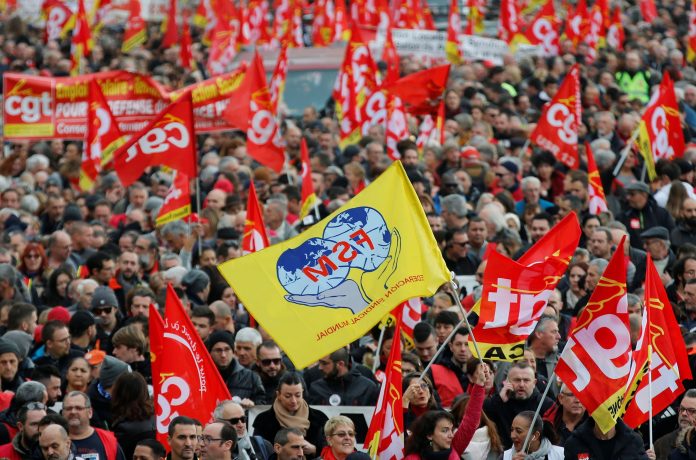 «Κύκνειο άσμα» του πρωτοφανούς κινήματος διαμαρτυρίας στη Γαλλία για το συνταξιοδοτικό «Κύκνειο άσμα» του πρωτοφανούς κινήματος διαμαρτυρίας στη Γαλλία για το συνταξιοδοτικό