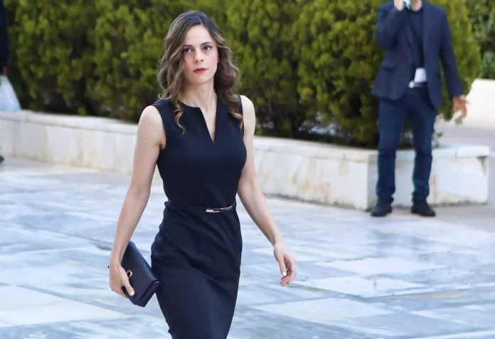 Αχτσιόγλου: Τα 2+1 απαραίτητα στοιχεία του μελλοντικού ΣΥΡΙΖΑ Αχτσιόγλου: Τα 2+1 απαραίτητα στοιχεία του μελλοντικού ΣΥΡΙΖΑ