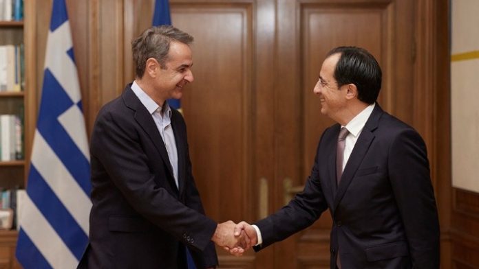 Επίσκεψη Μητσοτάκη στη Λευκωσία – Το Κυπριακό στο επίκεντρο της συνάντησης με Χριστοδουλίδη Επίσκεψη Μητσοτάκη στη Λευκωσία – Το Κυπριακό στο επίκεντρο της συνάντησης με Χριστοδουλίδη