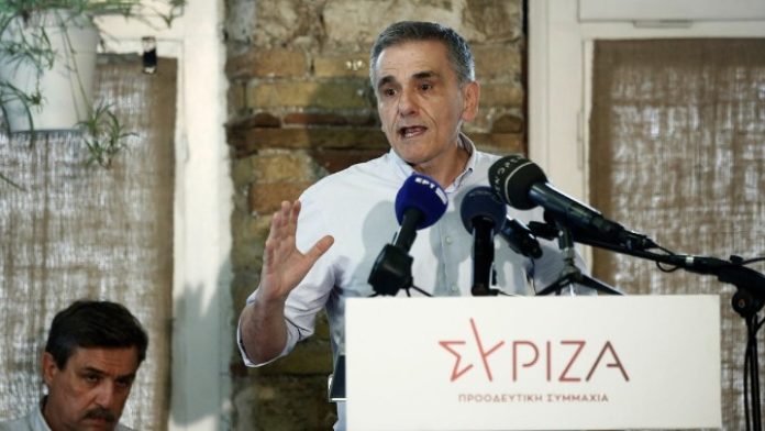 Τσακαλώτος: ”Με παρακαταθήκη τις νίκες, τις ιδέες και τις αξίες μας, συνεχίζουμε πάντα αριστερά” Τσακαλώτος: ”Με παρακαταθήκη τις νίκες, τις ιδέες και τις αξίες μας, συνεχίζουμε πάντα αριστερά”