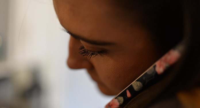 ΕΚΠΟΙΖΩ: Θετική η μη εφαρμογή της «ρήτρας αναπροσαρμογής» στα τιμολόγια τηλεπικοινωνιακών υπηρεσιών ΕΚΠΟΙΖΩ: Θετική η μη εφαρμογή της «ρήτρας αναπροσαρμογής» στα τιμολόγια τηλεπικοινωνιακών υπηρεσιών