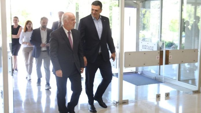 Ολοκληρώθηκε η συνάντηση Φλωρίδη – Κικίλια για αυστηροποίηση των ποινών για τους εμπρηστές Ολοκληρώθηκε η συνάντηση Φλωρίδη – Κικίλια για αυστηροποίηση των ποινών για τους εμπρηστές