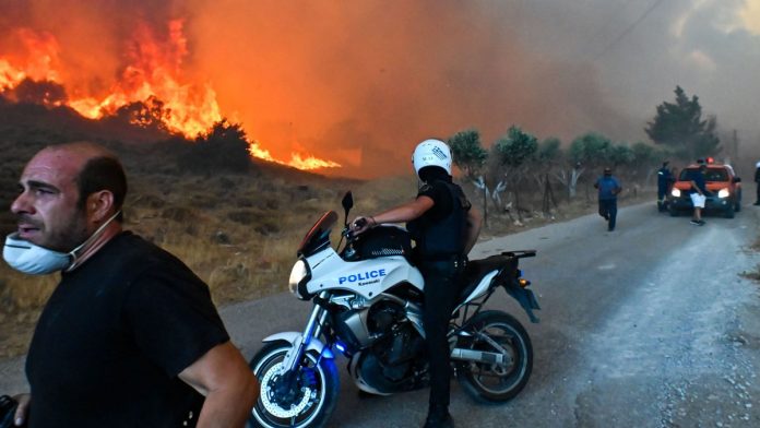 Πυροσβεστική: 46 αγροτοδασικές πυρκαγιές σε όλη τη χώρα το τελευταίο 24ωρο Πυροσβεστική: 46 αγροτοδασικές πυρκαγιές σε όλη τη χώρα το τελευταίο 24ωρο
