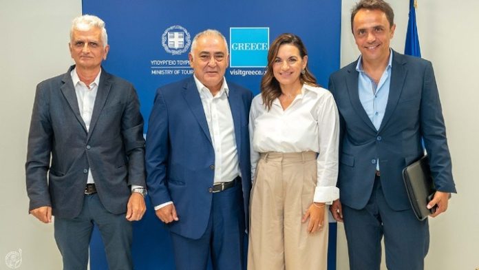 Γ. Χατζηθεοδοσίου: Η αύξηση των τουριστών μπορεί να συμβάλει στην ανάπτυξη της επιχειρηματικότητας Γ. Χατζηθεοδοσίου: Η αύξηση των τουριστών μπορεί να συμβάλει στην ανάπτυξη της επιχειρηματικότητας