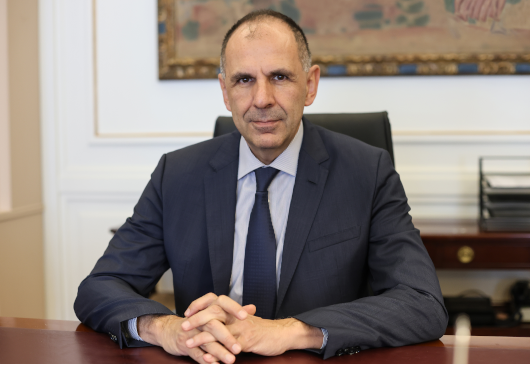 Γ. Γεραπετρίτης: H Συνθήκη της Λωζάνης ρύθμισε οριστικά και αμετάκλητα το διεθνές νομικό πλαίσιο χαράσσοντας σταθερά σύνορα Γ. Γεραπετρίτης: Η Ελλάδα δύναται να γίνει η φωνή των Ηνωμένων Αραβικών Εμιράτων στην ΕΕ