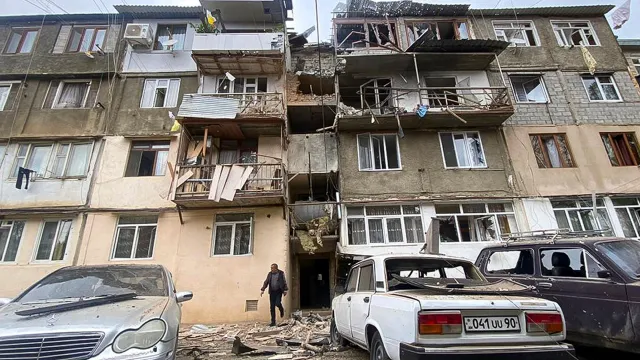 Ρωσία: Προτρέπει να σταματήσει η αιματοχυσία στο Καραμπάχ Ρωσία: Προτρέπει να σταματήσει η αιματοχυσία στο Καραμπάχ