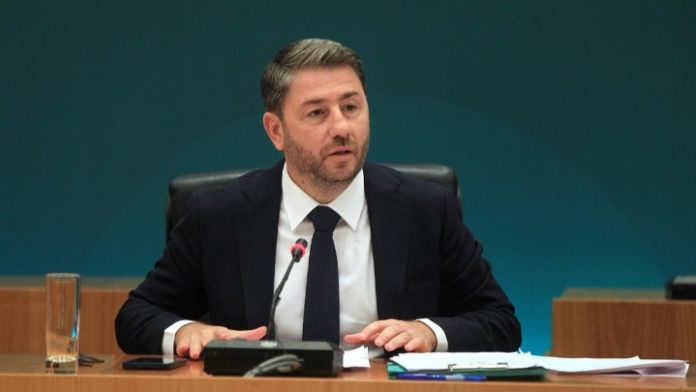 Ανδρουλάκης: Δεν πίστευα ποτέ ότι θα γίνω πρόεδρος του ΠΑΣΟΚ Ανδρουλάκης: Δεν πίστευα ποτέ ότι θα γίνω πρόεδρος του ΠΑΣΟΚ