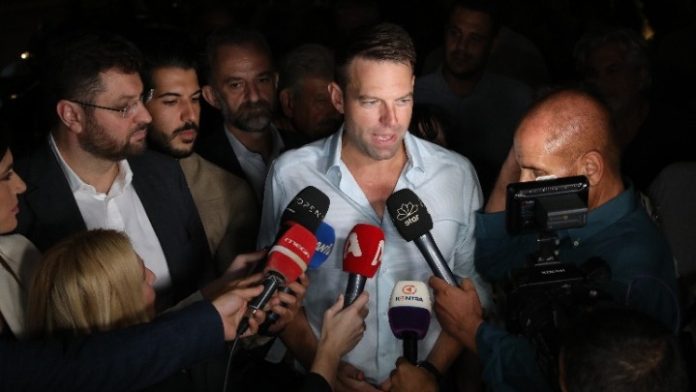 Κασσελάκης: Καλεί τα μέλη να ψηφίσουν το νέο όνομα του κόμματος Κασσελάκης: Καλεί τα μέλη να ψηφίσουν το νέο όνομα του κόμματος