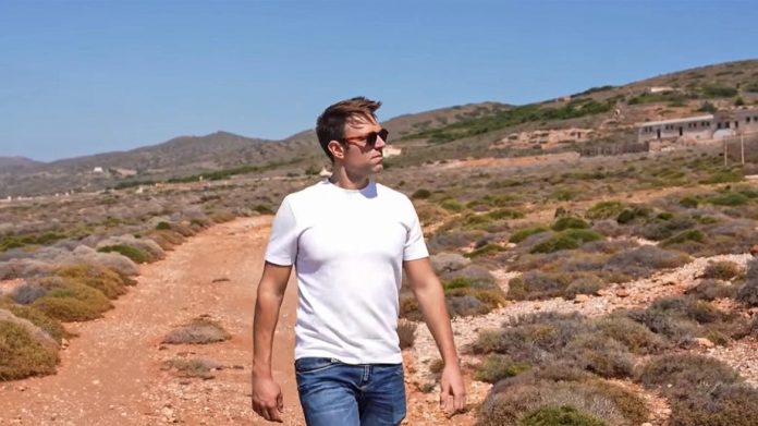 «Εμφύλιος» στον ΣΥΡΙΖΑ για την επίσκεψη Κασσελάκη στην Μακρόνησο «Εμφύλιος» στον ΣΥΡΙΖΑ για την επίσκεψη Κασσελάκη στην Μακρόνησο