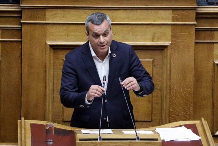 Μαμουλάκης: ”Ανοιχτό το ενδεχόμενο μαζικών αποχωρήσεων στον ΣΥΡΙΖΑ” Μαμουλάκης: ”Ανοιχτό το ενδεχόμενο μαζικών αποχωρήσεων στον ΣΥΡΙΖΑ”