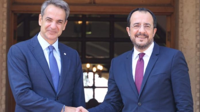 Μητσοτάκης: «Επανέναρξη των συνομιλιών για το Κυπριακό στο πλαίσιο των αποφάσεων του ΟΗΕ» Μητσοτάκης: «Επανέναρξη των συνομιλιών για το Κυπριακό στο πλαίσιο των αποφάσεων του ΟΗΕ»