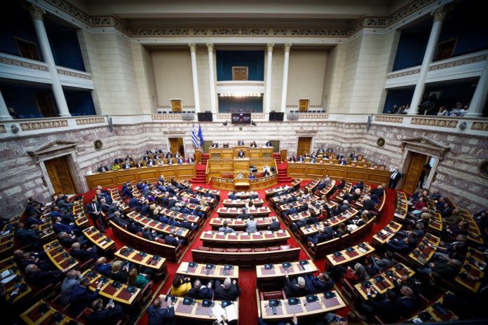 Βουλή– Κατά πλειοψηφία ψηφίσθηκε από την Ολομέλεια το νομοσχέδιο του Υπουργείου Εργασίας Βουλή– Κατά πλειοψηφία ψηφίσθηκε από την Ολομέλεια το νομοσχέδιο του Υπουργείου Εργασίας