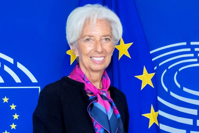 Λαγκάρντ: Κοντά στον στόχο για τον πληθωρισμό του 2% Λαγκάρντ: Κοντά στον στόχο για τον πληθωρισμό του 2%