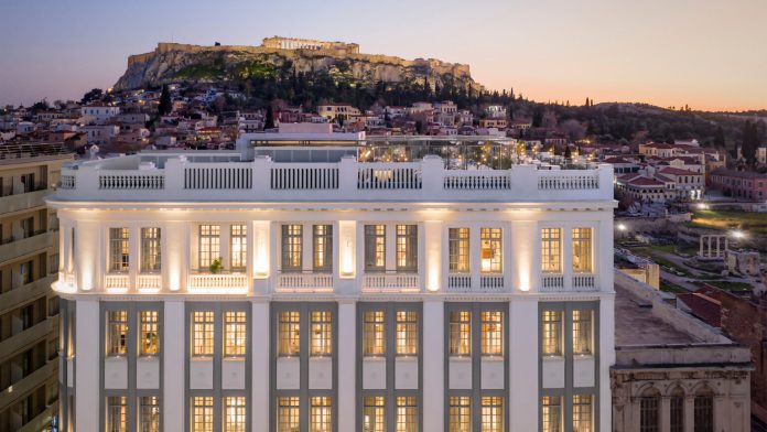 Condé Nast Traveler: Οι αναγνώστες του ανέδειξαν το ξενοδοχείο “The Dolli” ως το καλύτερο της Αθήνας Condé Nast Traveler: Οι αναγνώστες του ανέδειξαν το ξενοδοχείο “The Dolli” ως το καλύτερο της Αθήνας