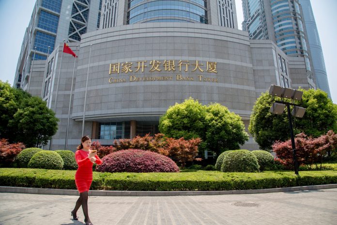 China Development Bank: Δάνεια 530 δις. γιουάν χορηγήθηκαν για την κατασκευή υποδομών στις μεταφορές χορήγηση δανείων