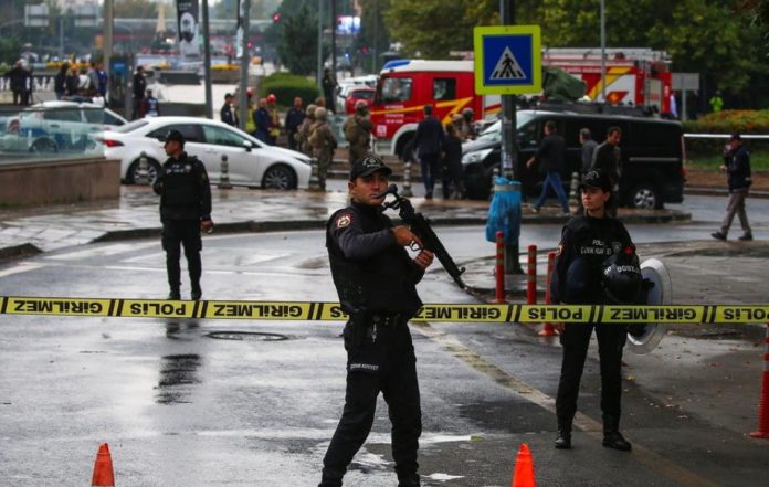 Το κουρδικό PKK ανέλαβε την ευθύνη για το τρομοκρατικό χτύπημα στην Άγκυρα Το κουρδικό PKK ανέλαβε την ευθύνη για το τρομοκρατικό χτύπημα στην Άγκυρα