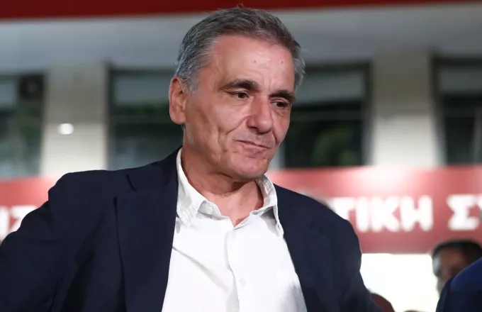 Τσακαλώτος για Κασσελάκη: ”Δεν έχω ξανακούσει από αριστερό άνθρωπο να μιλάει για πέμπτη φάλαγγα” Τσακαλώτος για Κασσελάκη: ”Δεν έχω ξανακούσει από αριστερό άνθρωπο να μιλάει για πέμπτη φάλαγγα”