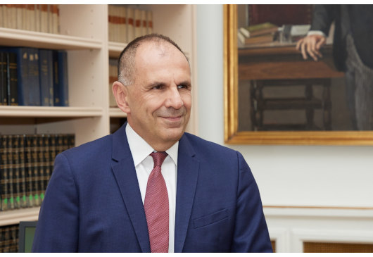 Επικοινωνία Γ. Γεραπετρίτη με τον Παλαισίνιο ομόλογό του για τη Μ. Ανατολή Επικοινωνία Γ. Γεραπετρίτη με τον Παλαισίνιο ομόλογό του για τη Μ. Ανατολή