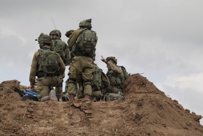 Μπένι Γκαντς: Η χερσαία επιχείρηση θα είναι ένα μόνο στάδιο στη μακρά διαδικασία της σύγκρουσης με τη Χαμάς Μπένι Γκαντς: Η χερσαία επιχείρηση θα είναι ένα μόνο στάδιο στη μακρά διαδικασία της σύγκρουσης με τη Χαμάς