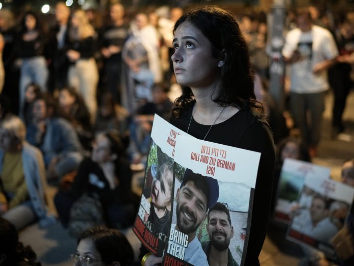 Δόθηκε ο κατάλογος με την απελευθέρωση της έκτης ομάδας ομήρων – Μετά τη λήξη της εκεχειρίας ο Νετανιάχου θα καταστρέψει τη Χαμάς Δόθηκε ο κατάλογος με την απελευθέρωση της έκτης ομάδας ομήρων – Μετά τη λήξη της εκεχειρίας ο Νετανιάχου θα καταστρέψει τη Χαμάς