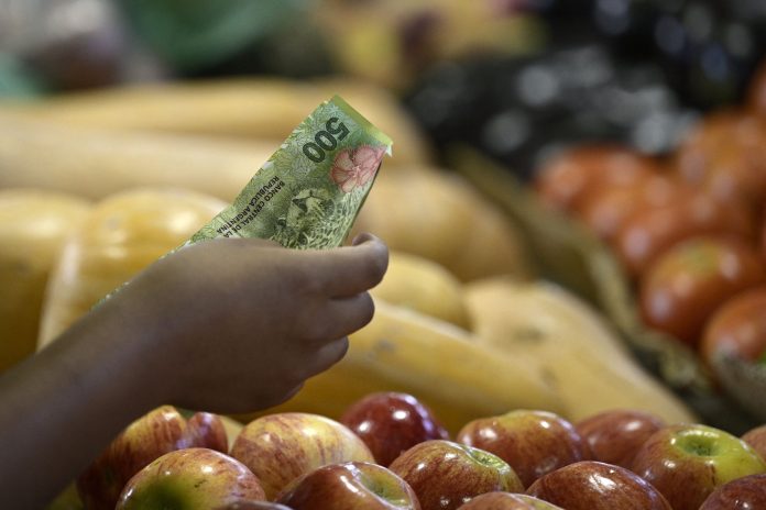 Αργεντινή: Ο πληθωρισμός της αγγίζει το 143% σε ετήσια βάση Αργεντινή: Ο πληθωρισμός της αγγίζει το 143% σε ετήσια βάση