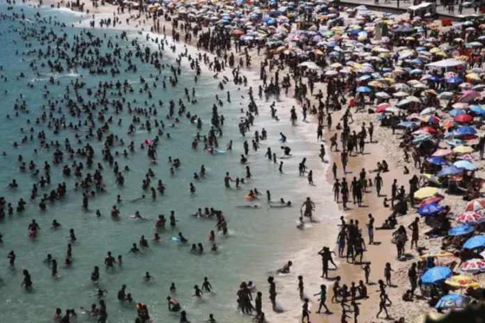 Βραζιλία: Ρεκόρ ζέστης 58.5° Κελσίου στο Ρίο – Σε κατάσταση μέγιστου συναγερμού 15 πολιτείες Βραζιλία: Ρεκόρ ζέστης 58.5° Κελσίου στο Ρίο – Σε κατάσταση μέγιστου συναγερμού 15 πολιτείες