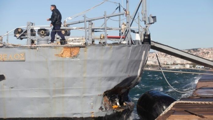 Προκαταρκτική έρευνα διέταξε ο εισαγγελέας για τις φθορές που υπέστη το αντιτορπιλικό «Βέλος» Προκαταρκτική έρευνα διέταξε ο εισαγγελέας για τις φθορές που υπέστη το αντιτορπιλικό «Βέλος»