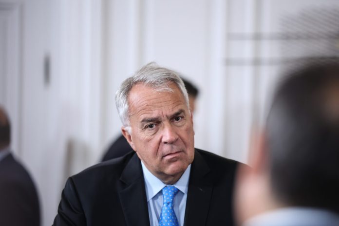 Βορίδης: Να ανοίξει μια μεγάλη συζήτηση για τις κοινές φιλοδοξίες μας ως χώρα Βορίδης: Να ανοίξει μια μεγάλη συζήτηση για τις κοινές φιλοδοξίες μας ως χώρα