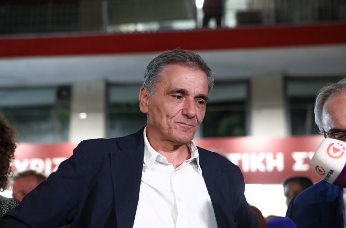 Αποχώρησε από τον ΣΥΡΙΖΑ η «Ομπρέλα» του Ευκλείδη Τσακαλώτου Αποχώρησε από τον ΣΥΡΙΖΑ η «Ομπρέλα» του Ευκλείδη Τσακαλώτου