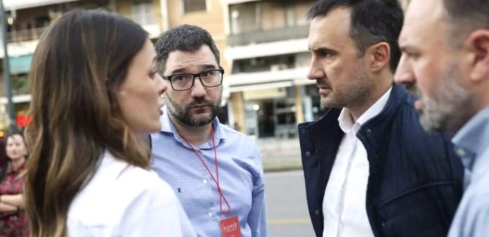 Στον Νέο Κόσμο τα γραφεία «6 συν 6» και «Ομπρέλας» Στον Νέο Κόσμο τα γραφεία «6 συν 6» και «Ομπρέλας»