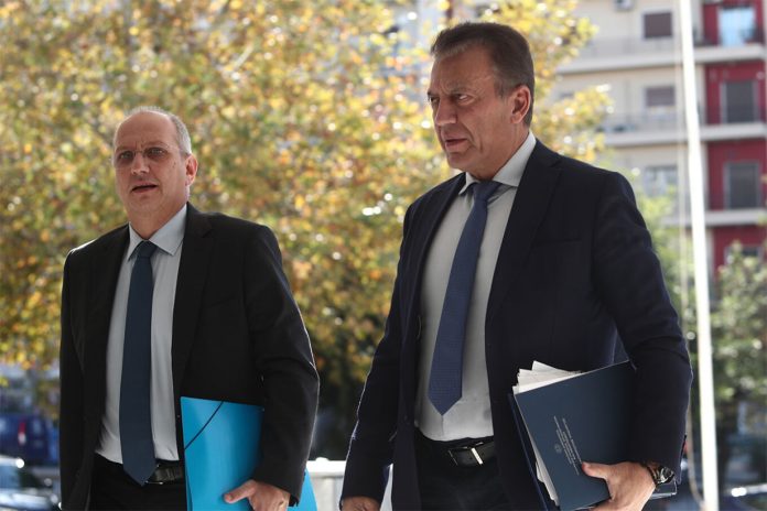 Στον Άρειο Πάγο Οικονόμου – Βρούτσης για την βία στον αθλητισμό Στον Άρειο Πάγο Οικονόμου – Βρούτσης για την βία στον αθλητισμό