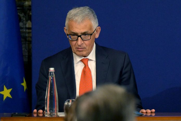 Cipollone – (ΕΚΤ): Προειδοποιεί για «απειλή» της Τεχνητής Νοημοσύνης στο χρηματοπιστωτικό σύστημα Cipollone – (ΕΚΤ): Προειδοποιεί για «απειλή» της Τεχνητής Νοημοσύνης στο χρηματοπιστωτικό σύστημα