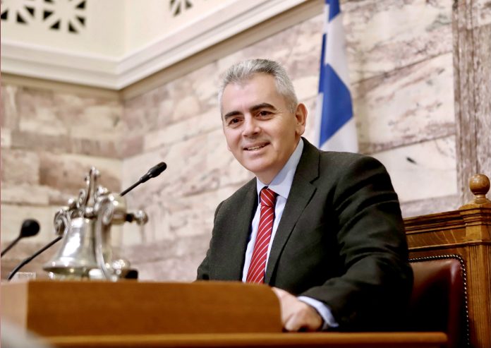 Χαρακόπουλος από Λάρισα: αγροτική ανασυγκρότηση και τρίτη αυτοδύναμη θητεία Χαρακόπουλος από Λάρισα: αγροτική ανασυγκρότηση και τρίτη αυτοδύναμη θητεία