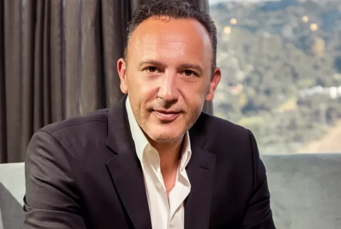 Zeus International Hotels & Resorts – Σιγανός: Εξαγόρασε δύο νέες ξενοδοχειακές μονάδες σε Μιλάνο και Θεσσαλονίκη Zeus International Hotels & Resorts – Σιγανός: Εξαγόρασε δύο νέες ξενοδοχειακές μονάδες σε Μιλάνο και Θεσσαλονίκη