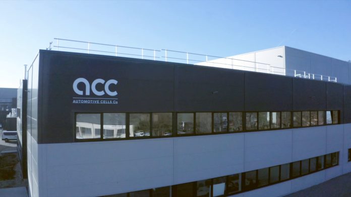 Η εταιρεία μπαταριών ACC εξασφαλίζει $4.4 δισ. για 3 εργοστάσια στην Ευρώπη Η εταιρεία μπαταριών ACC εξασφαλίζει $4.4 δισ. για 3 εργοστάσια στην Ευρώπη