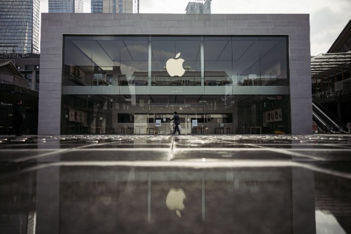 Bloomberg: Η Apple εγκαταλείπει τα σχέδια για ηλεκτρικό αυτοκίνητο Bloomberg: Η Apple εγκαταλείπει τα σχέδια για ηλεκτρικό αυτοκίνητο