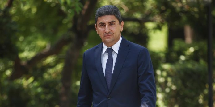 Αυγενάκης: Στις Βρυξέλλες η φωνή των Ελλήνων αγροτών ήταν η φωνή της Ελλάδας Αυγενάκης: Στις Βρυξέλλες η φωνή των Ελλήνων αγροτών ήταν η φωνή της Ελλάδας