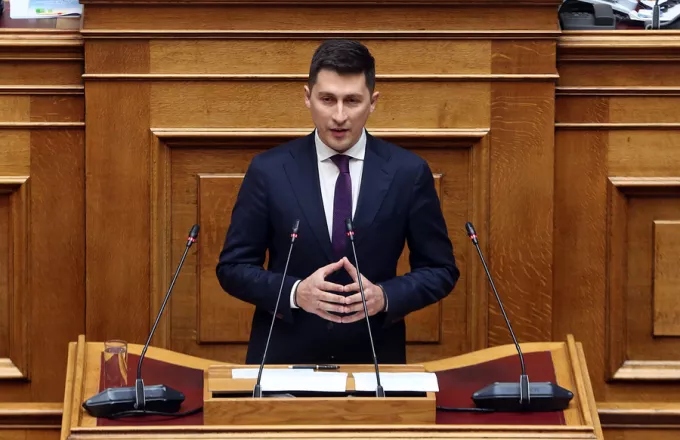 Πολιτική θύελλα για τα προγράμματα κατάρτισης – Σφοδρή επίθεση Χρηστίδη σε Κεραμέως και Παπαθανάση Πολιτική θύελλα για τα προγράμματα κατάρτισης – Σφοδρή επίθεση Χρηστίδη σε Κεραμέως και Παπαθανάση