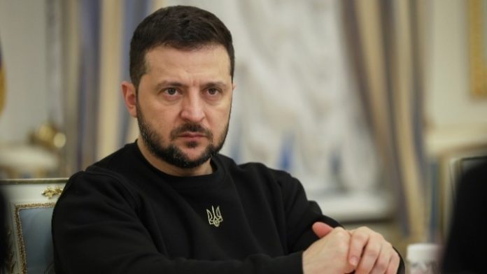 Ζελένσκι: Ο Πούτιν αντιτίθεται στη στήριξη της δημοκρατίας από τον Τραμπ και τον Μπάιντεν Ζελένσκι: Ο Πούτιν αντιτίθεται στη στήριξη της δημοκρατίας από τον Τραμπ και τον Μπάιντεν