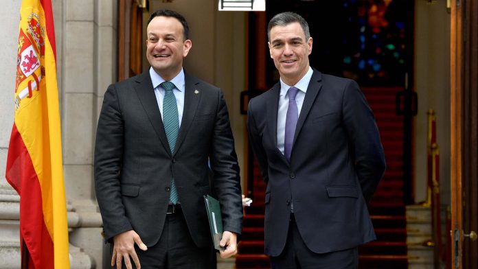 Η Ισπανία και η Ιρλανδία παροτρύνουν την ΕΕ να εξετάσει μέτρα κατά του Ισραήλ Η Ισπανία και η Ιρλανδία παροτρύνουν την ΕΕ να εξετάσει μέτρα κατά του Ισραήλ