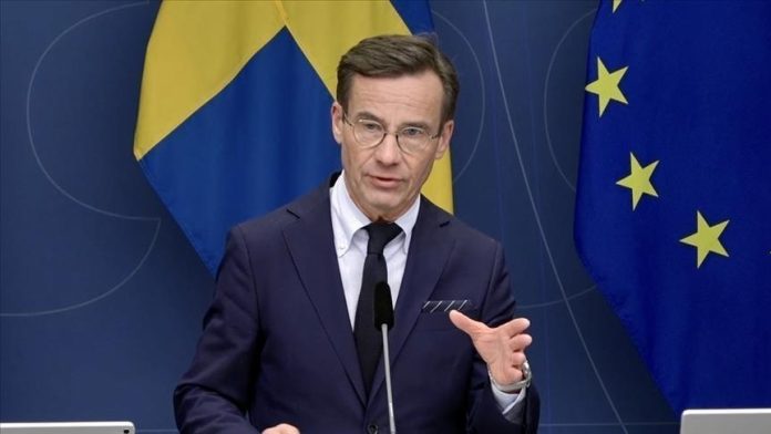 Ο Κρίστερσεν θα συναντηθεί με τον Όρμπαν για συνομιλίες με το ΝΑΤΟ Ο Κρίστερσεν θα συναντηθεί με τον Όρμπαν για συνομιλίες με το ΝΑΤΟ