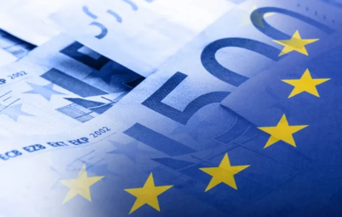 Σε υψηλό 9 μηνών η δραστηριότητα του ιδιωτικού τομέα στη ζώνη του ευρώ τον Μάρτιο Σε υψηλό 9 μηνών η δραστηριότητα του ιδιωτικού τομέα στη ζώνη του ευρώ τον Μάρτιο