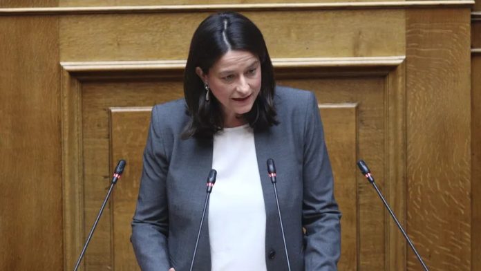 Κεραμέως για την ψήφο των αποδήμων: ”30.000 από 95 διαφορετικές χώρες του κόσμου γράφτηκαν για την επιστολική” Κεραμέως για την ψήφο των αποδήμων: ”30.000 από 95 διαφορετικές χώρες του κόσμου γράφτηκαν για την επιστολική”