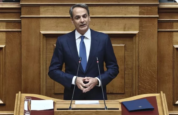 Μητσοτάκης στην ΚΟ της ΝΔ: Ψευτοδιλήμματα τα περί δήθεν στροφής προς κέντρο ή δεξιά Μητσοτάκης στην ΚΟ της ΝΔ: Ψευτοδιλήμματα τα περί δήθεν στροφής προς κέντρο ή δεξιά