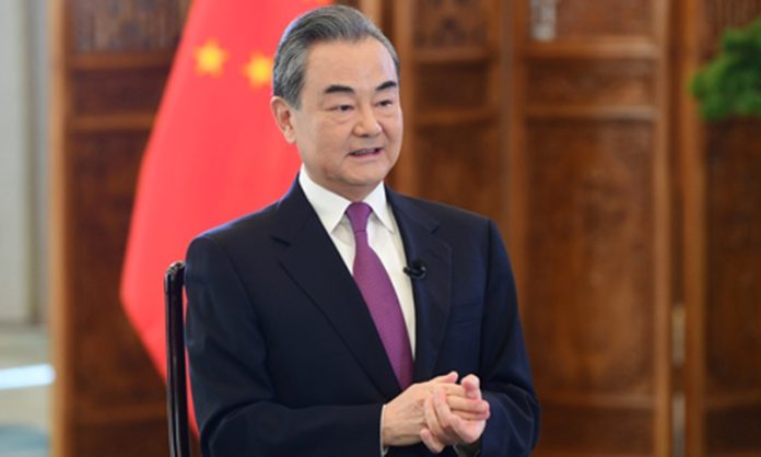 ΥΠΕΞ Κίνας-Wang: Αν η Κίνα είναι ισχυρή, συμφέρον έχει και η ΕΕ ΥΠΕΞ Κίνας-Wang: Αν η Κίνα είναι ισχυρή, συμφέρον έχει και η ΕΕ