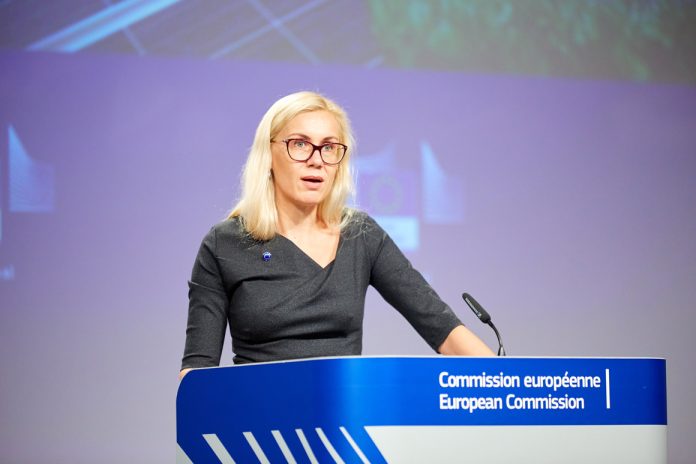 Η ΕΕ επιτυγχάνει ρεκόρ αποθεμάτων φυσικού αερίου μετά το χειμώνα European Commissioner for Energy Kadri Simson